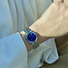 Lacivert Kadran Yuvarlak Silver Saat