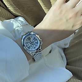 Beyaz Yuvarlak Silver Saat