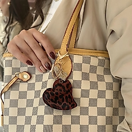 Bordo Leopar Kalp Çanta Charmı